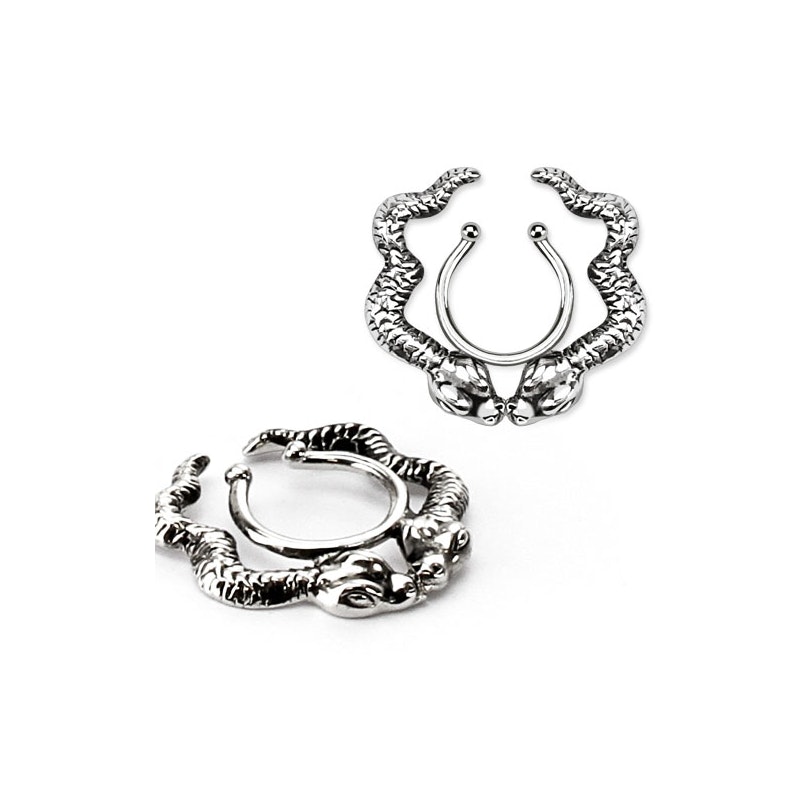 Fake piercing clip-on para el pezón con serpientes
