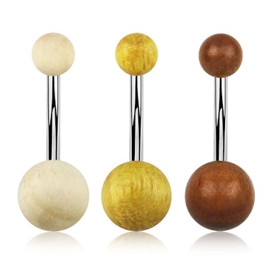 Piercing para el ombligo con bolas de madera