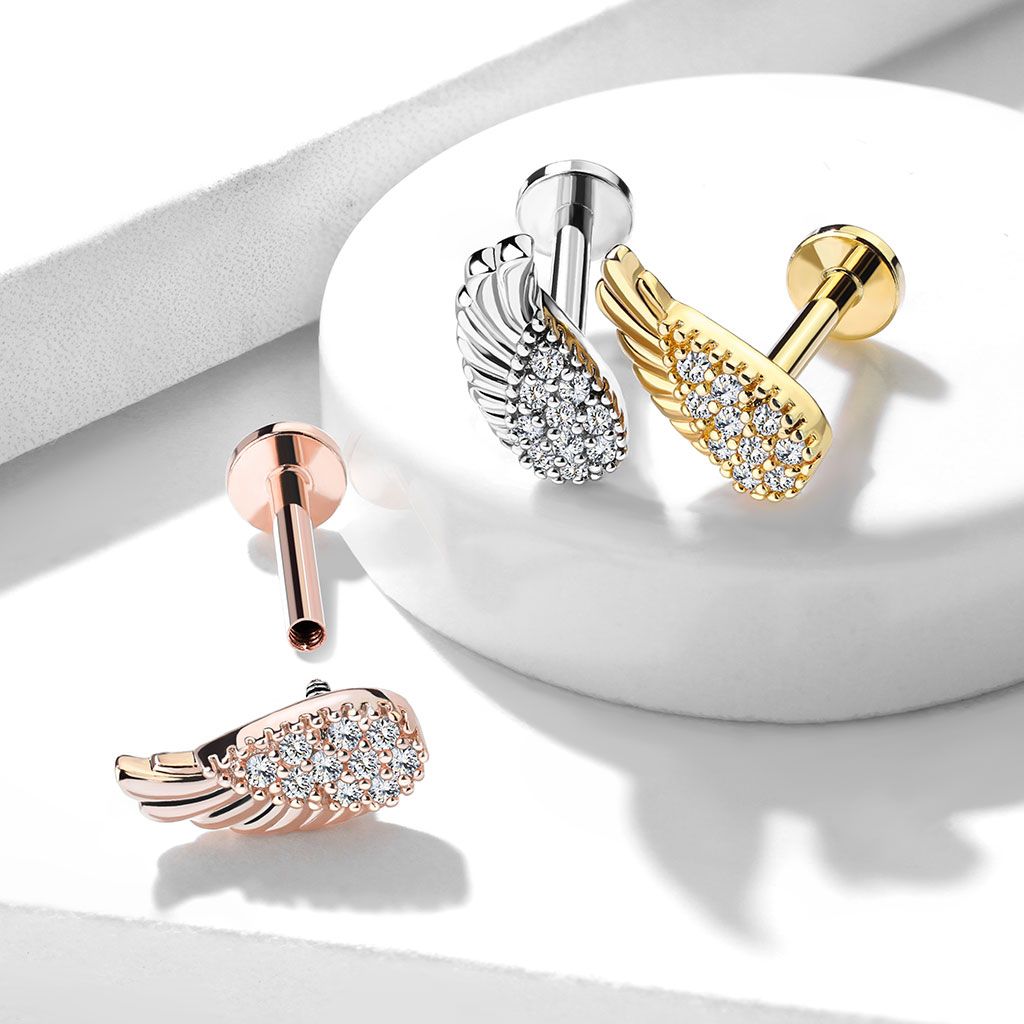 Labret con forma de ala de angel de piedras incrustadas