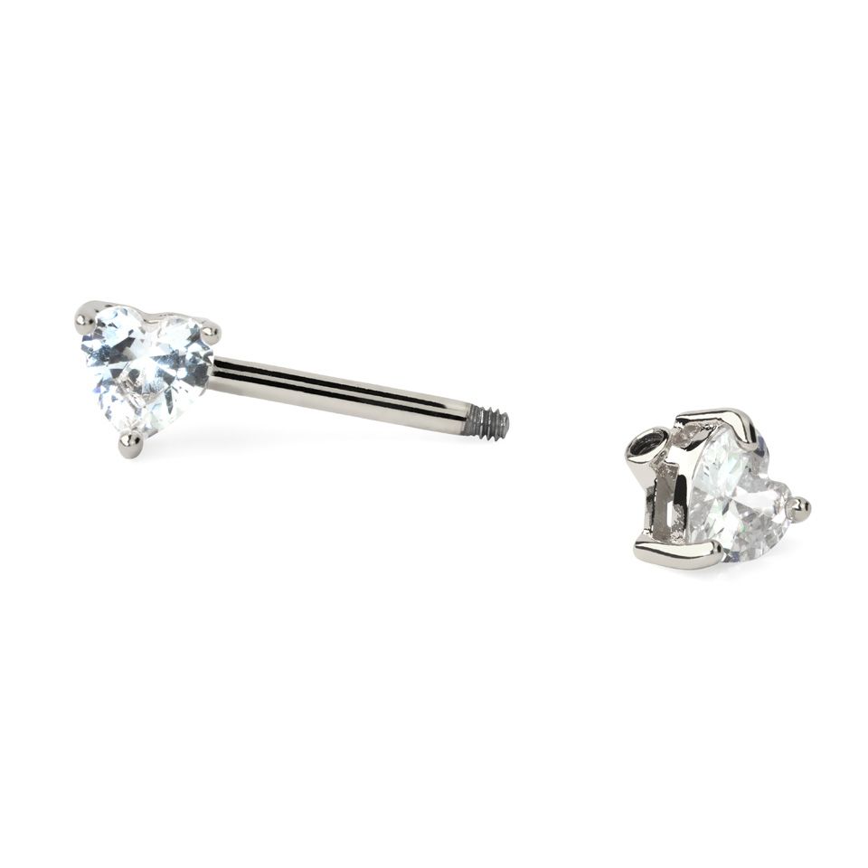Piercing para el pezón con circonitas en forma de corazón