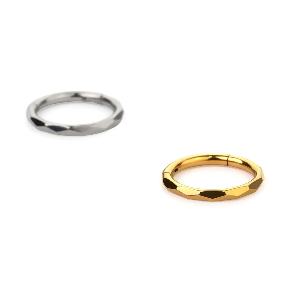 Aro clicker de titanio con tacto de diamante