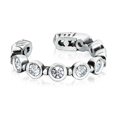 Ear cuff con brillantes incrustados
