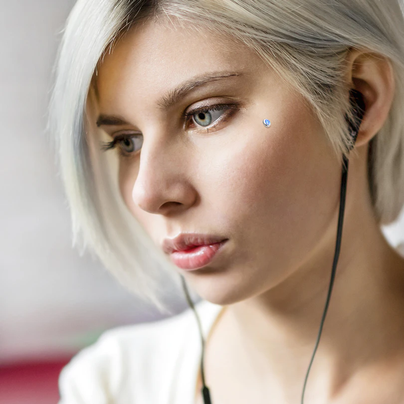 Joya para microdermal plana con ópalo