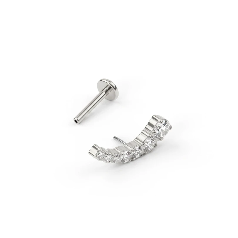 Labret push-in de titanio con línea curva de piedras