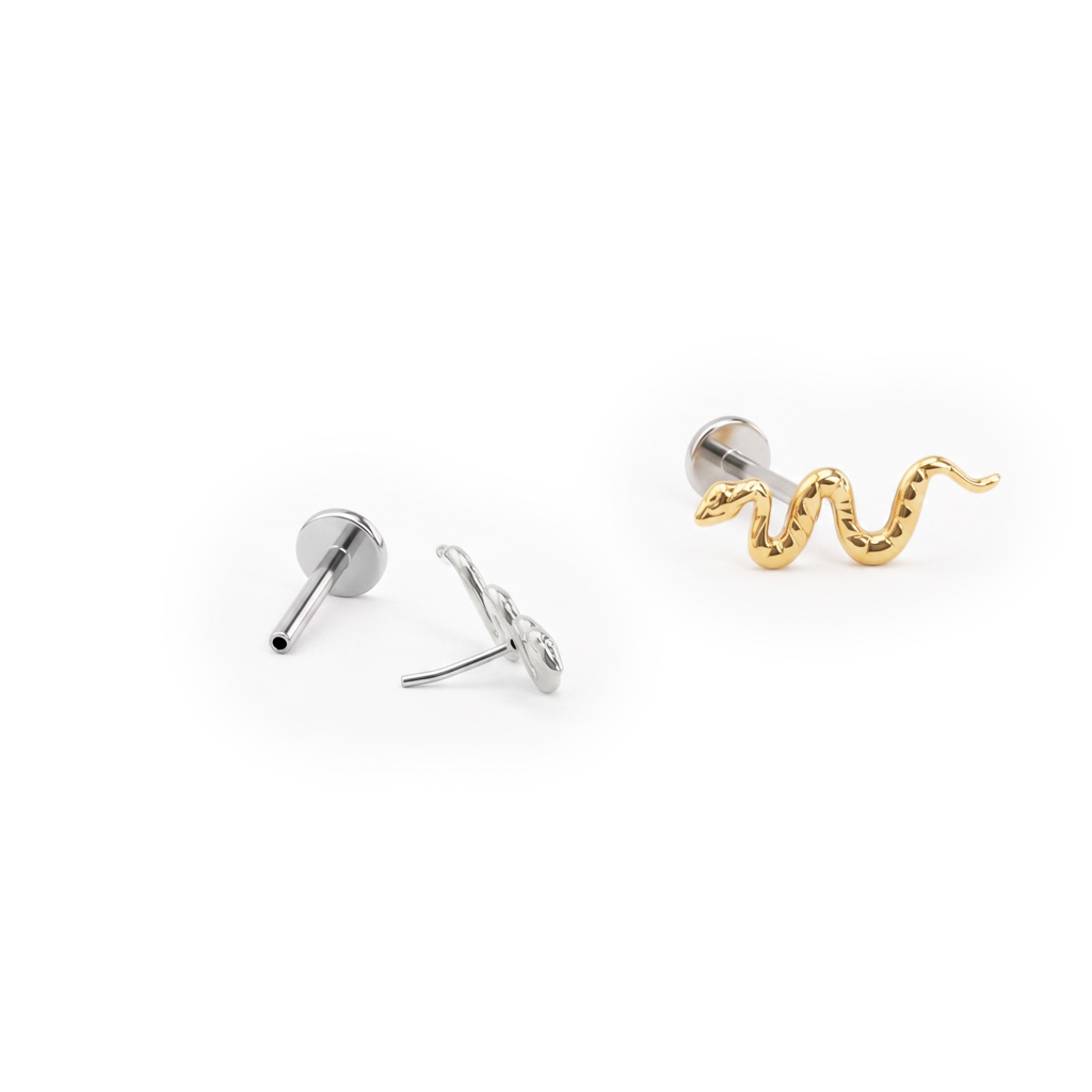 Labret push-in de titanio con serpiente