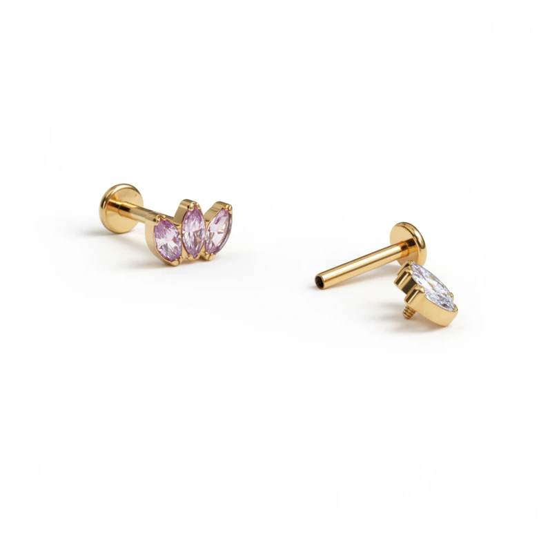 Labret de titanio con tres piedras y color a elegir