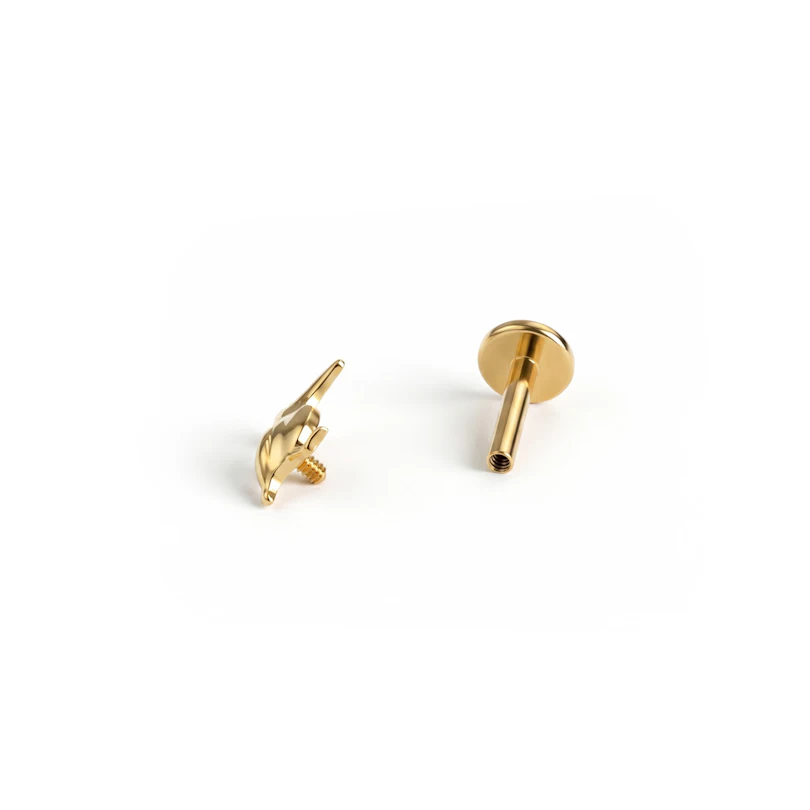 Labret pelícano de titanio