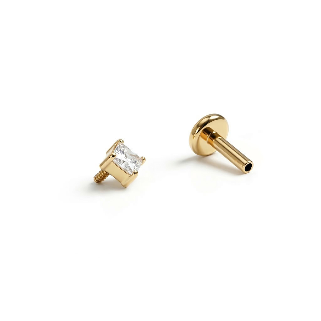 Labret de titanio con piedra en forma de rombo