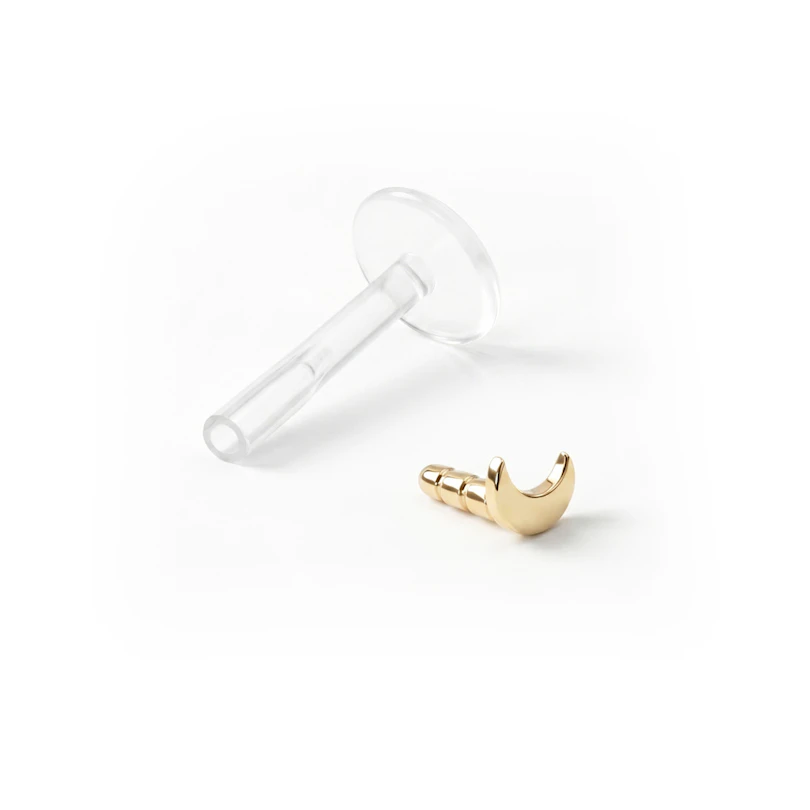 Labret con luna en oro de 14 quilates