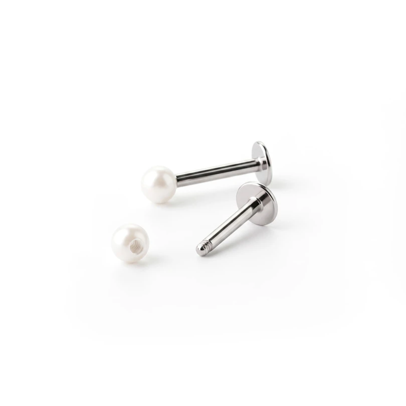Labret con bola de perla de acrílico en varios colores