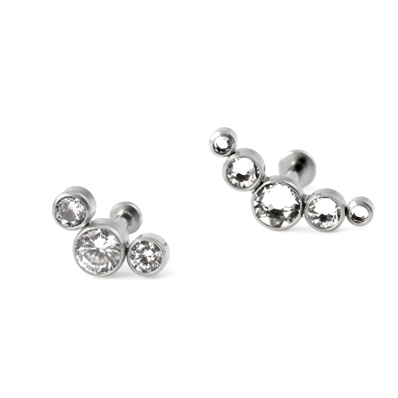 Labret push-in en titanio con variedad de brillantes