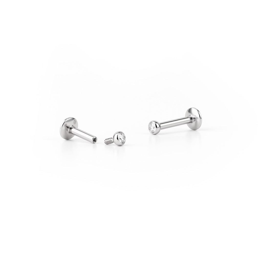 Labret con brillante pequeño y rosca interior