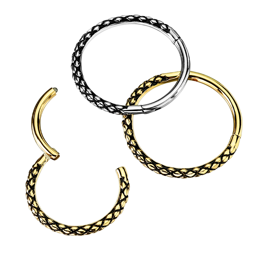Aro clicker segmentado con diseño de piel de serpiente