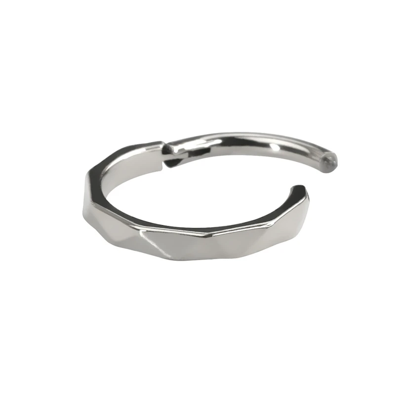 Aro de titanio para nostril con tacto de diamante