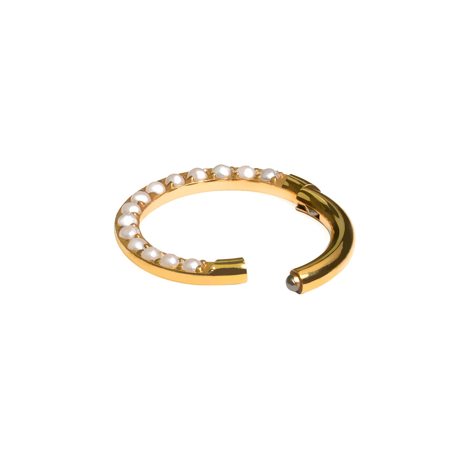 Aro de titanio con perlas frontales